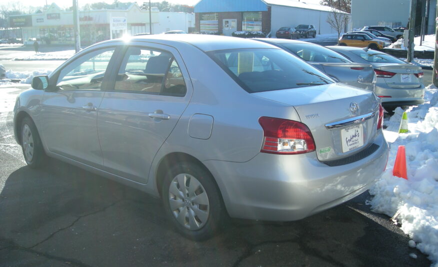 2010 Toyota Yaris